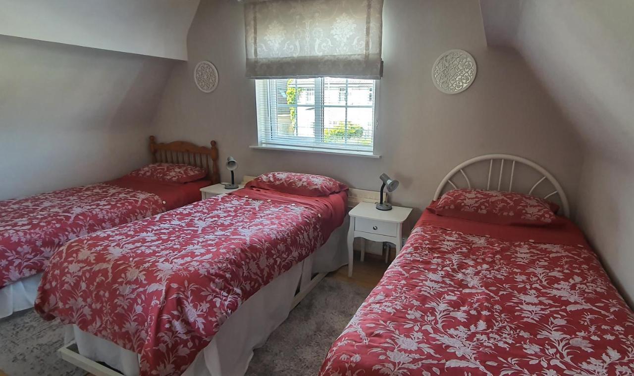 124 ,Castlelawn Heights, Headford Road Galway Homestay Ngoại thất bức ảnh